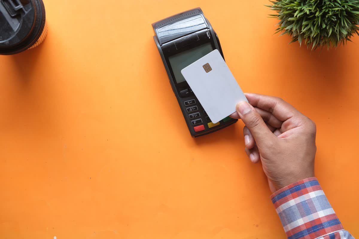 Paiement sans contact par carte sur un terminal